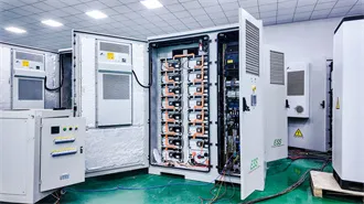 Manila: Guide to the Pearl of the Orient, Philippine