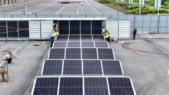 What countries are east of Jerusalem?