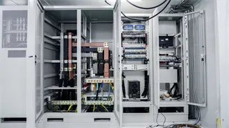 BIR Income Tax Calculator Philippines 2026 [Fast & Accurate]